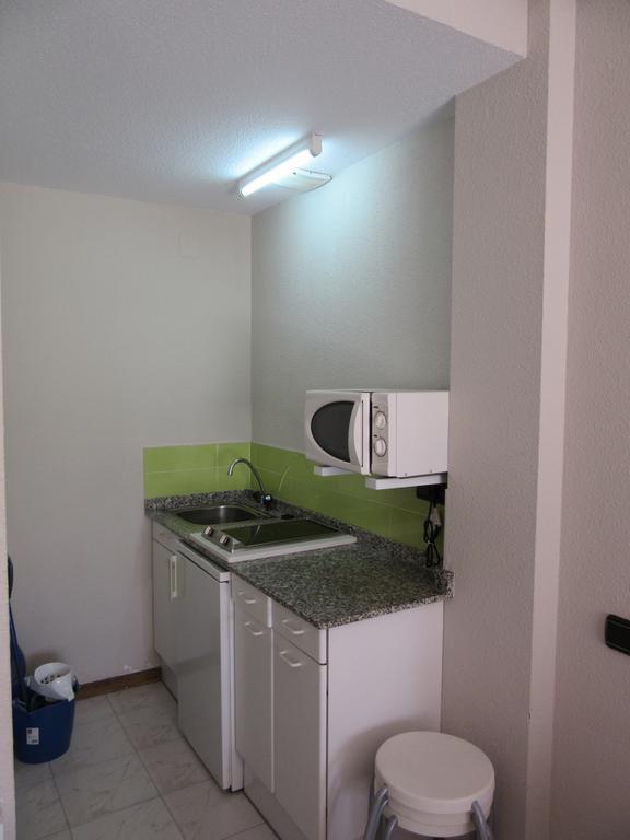 Apartamentos Laredo-Playa Bilik gambar